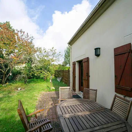 Charming House Ferienhaus Milly-la-Foret